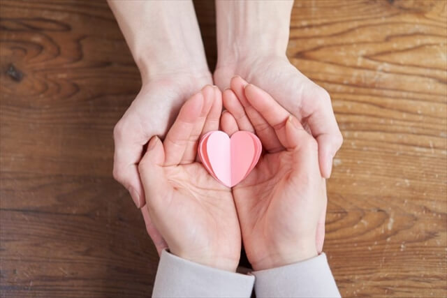 先生が好きな生徒に取る態度や行動11選 先生にガチ恋