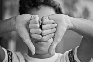 先生がうざい 嫌いな先生を辞めさせる方法6選 先生がうざい 嫌いな先生を辞めさせる方法6選